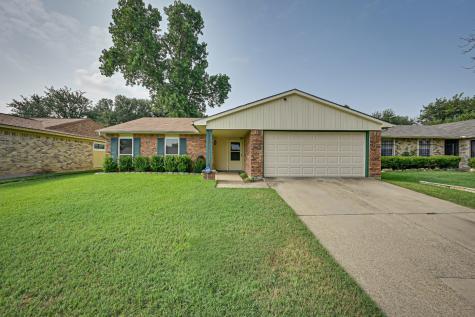 7632 Portman Avenue Fort Worth TX 76112