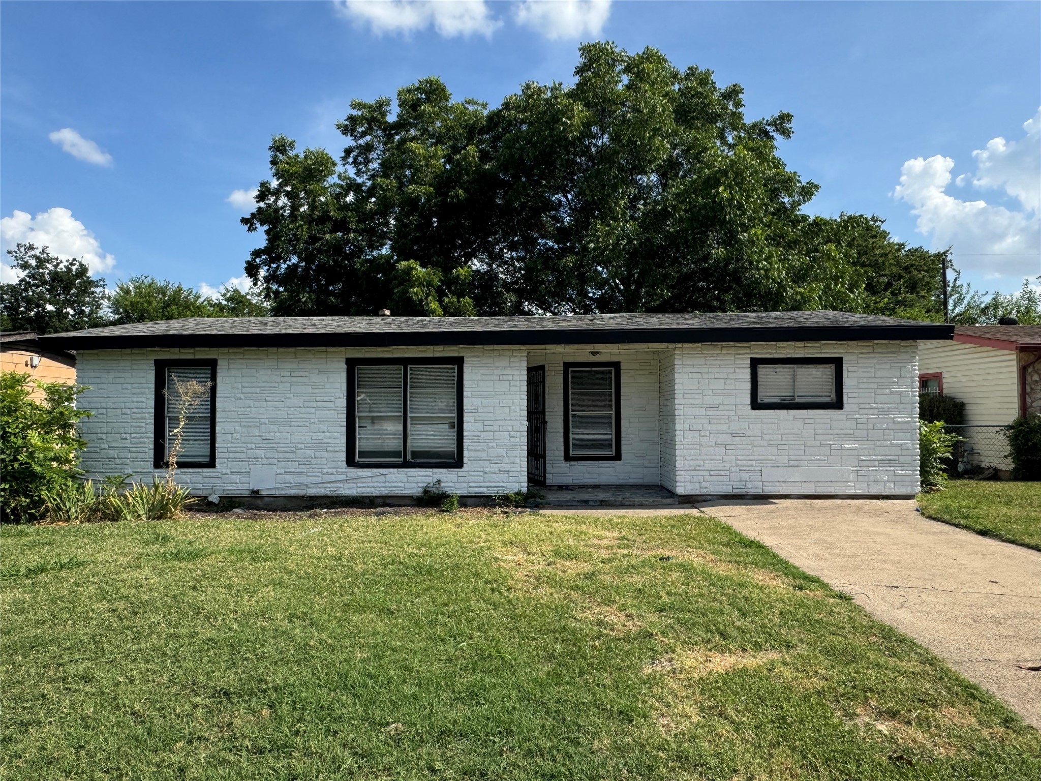 5512 Cottey Street Fort Worth TX 76119