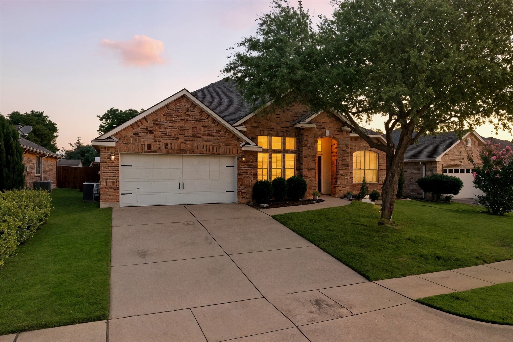 516 Griffith Drive Saginaw TX 76179