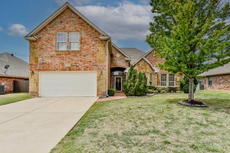 5512 La Bandera Trail Benbrook TX 76126