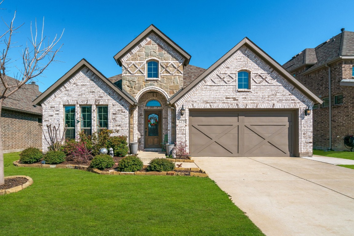 6129 Looms Court Aubrey TX 76227