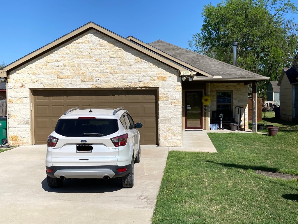 609 Franklin Avenue Pottsboro TX 75076