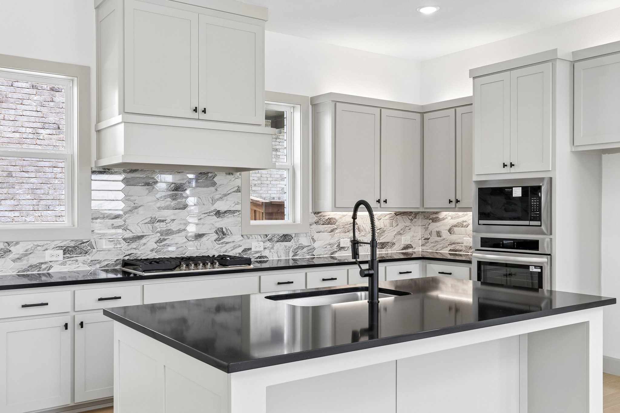 1233 Beebalm Mews Celina TX 75009