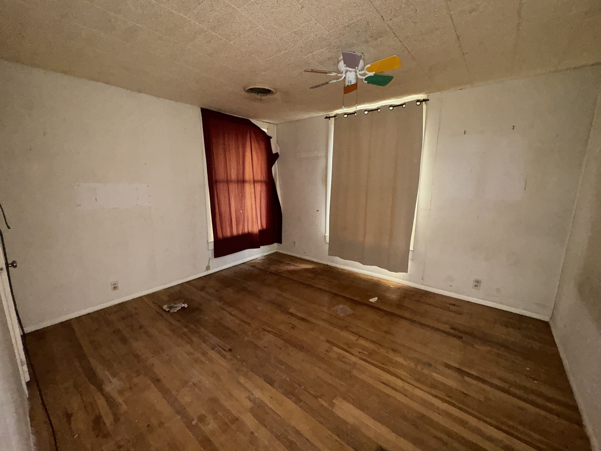 413 S Avenue G Clifton TX 76634