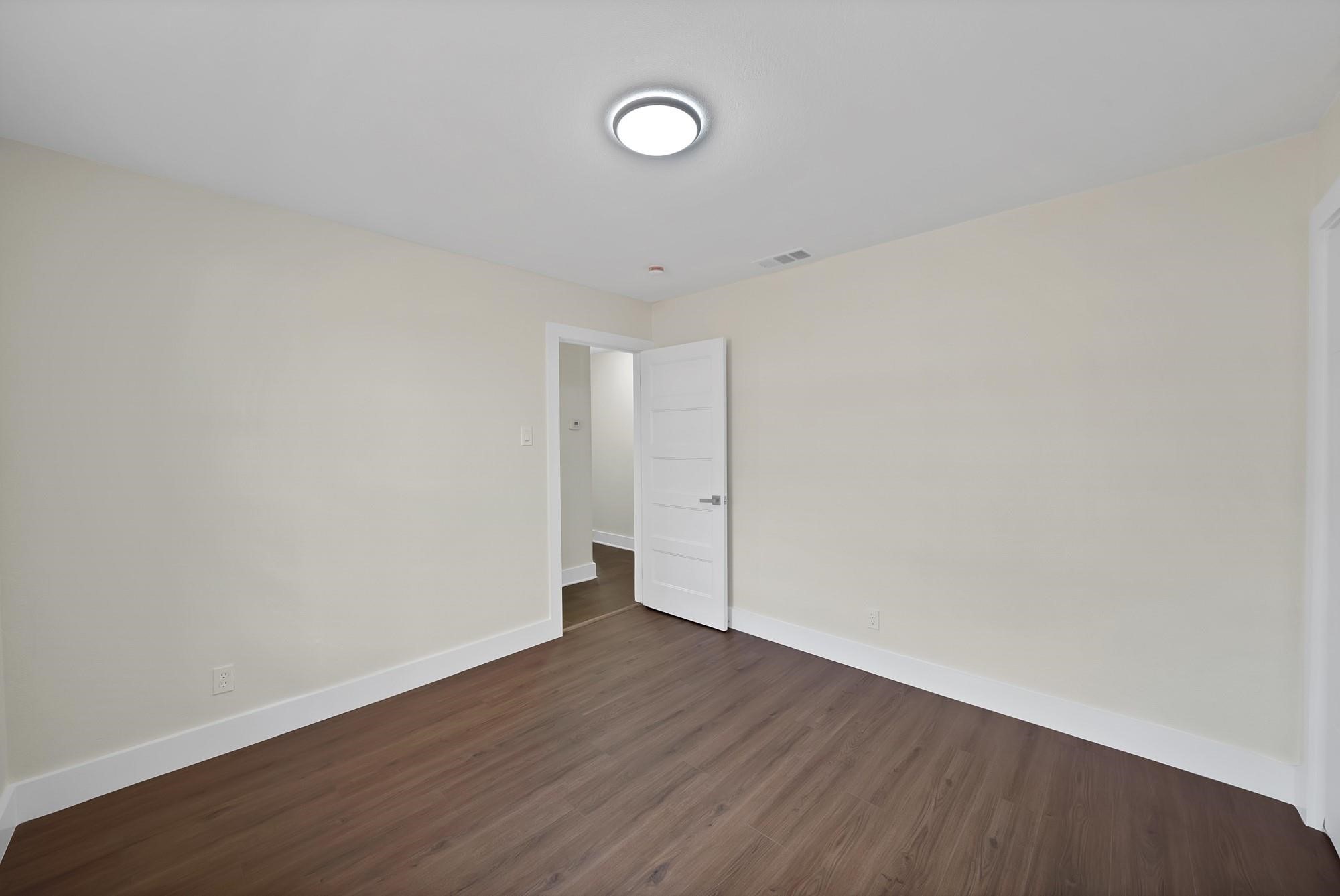 3046 Rotan Lane Dallas TX 75229