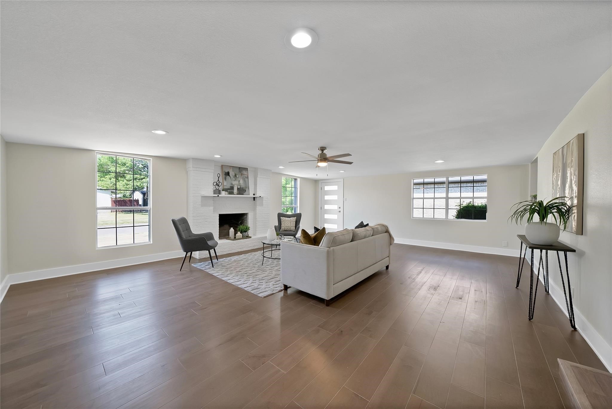 3046 Rotan Lane Dallas TX 75229