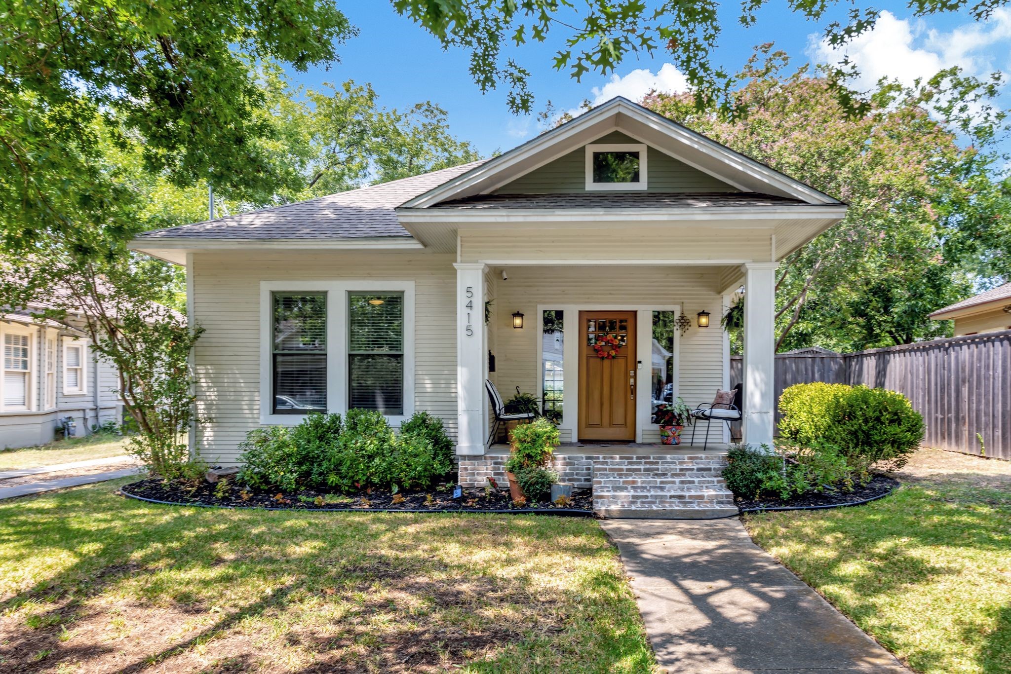 5415 Victor Street Dallas TX 75214