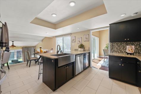 2304 Oak Forest Court Arlington TX 76012