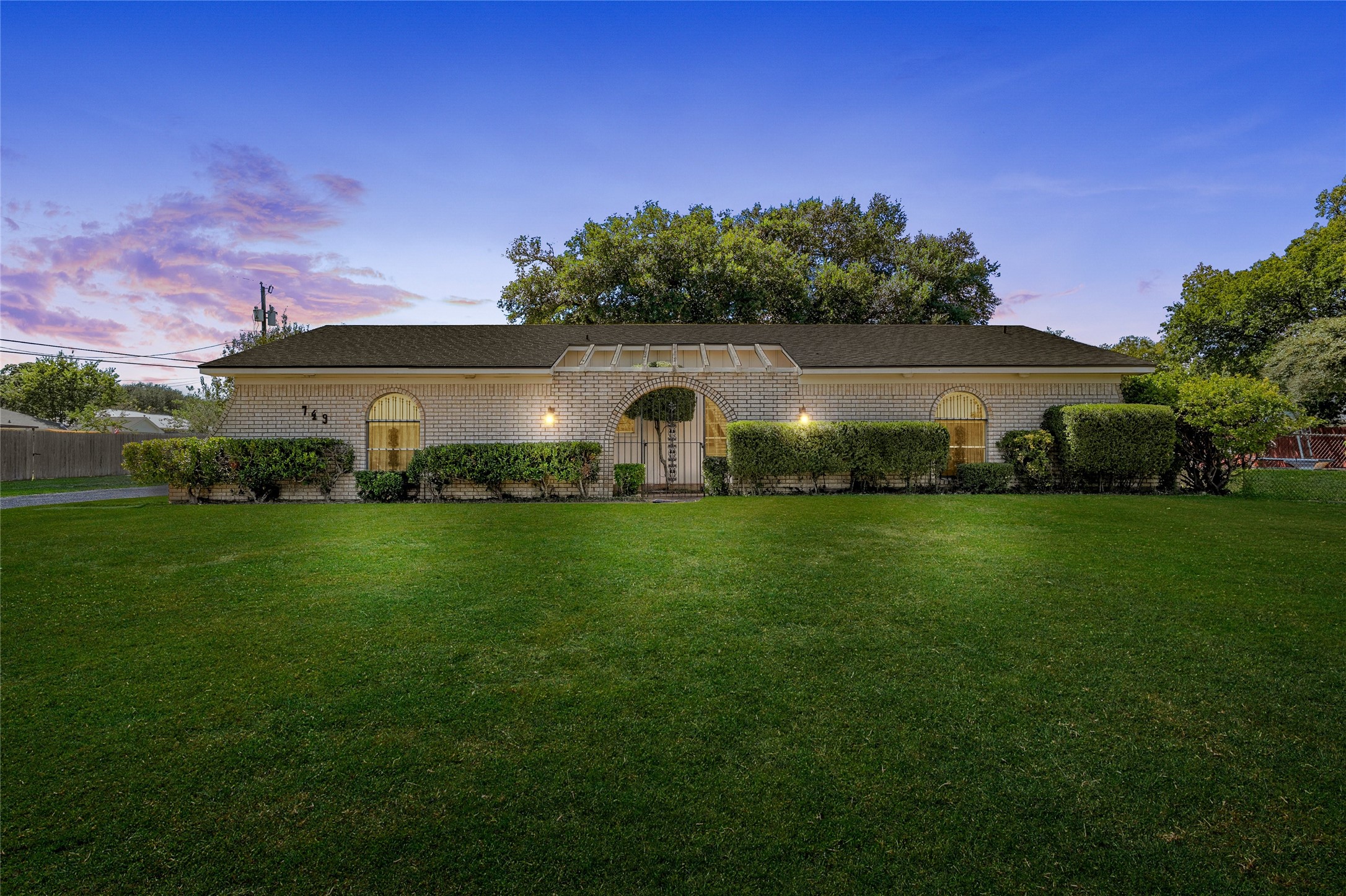 749 Castleman Creek Road Hewitt TX 76643