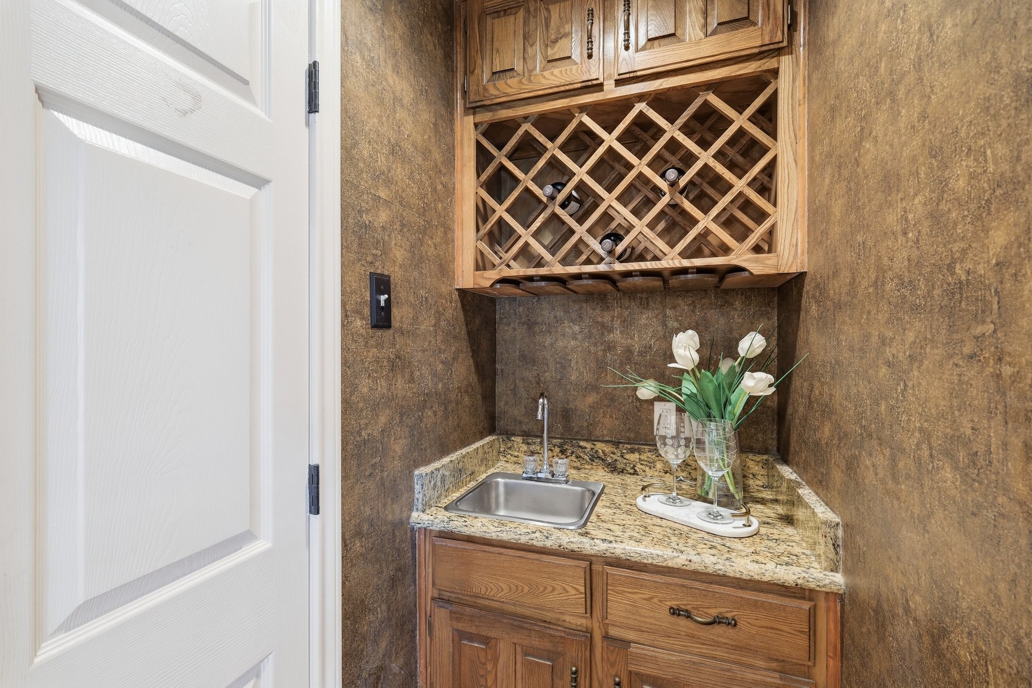 4306 Essex Court Arlington TX 76016
