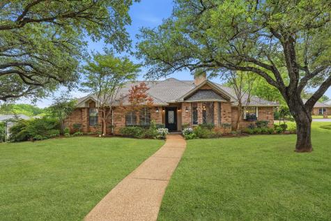 4306 Essex Court Arlington TX 76016