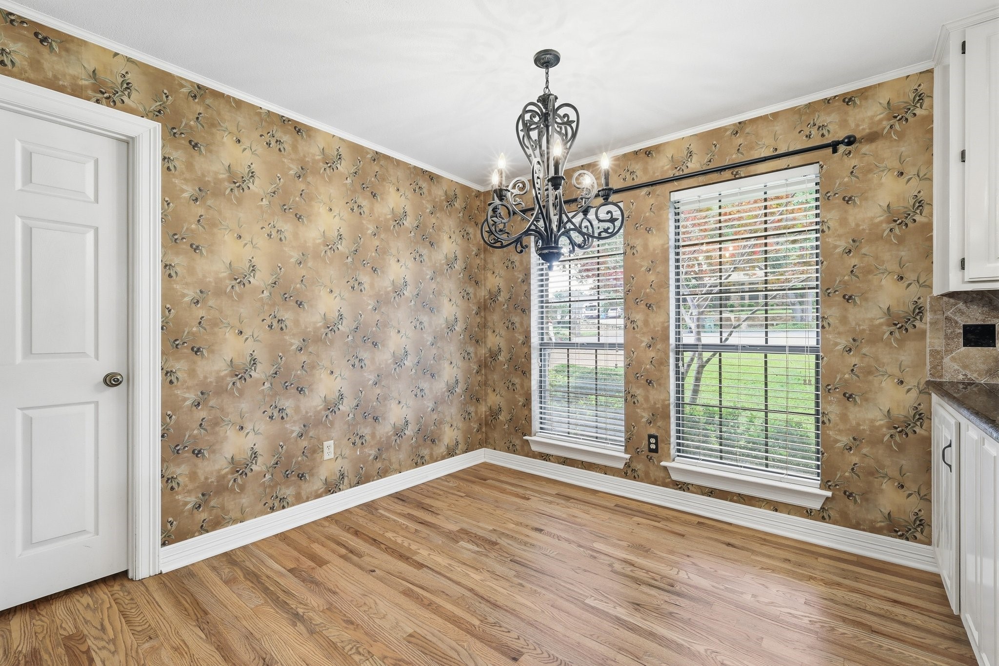 4306 Essex Court Arlington TX 76016