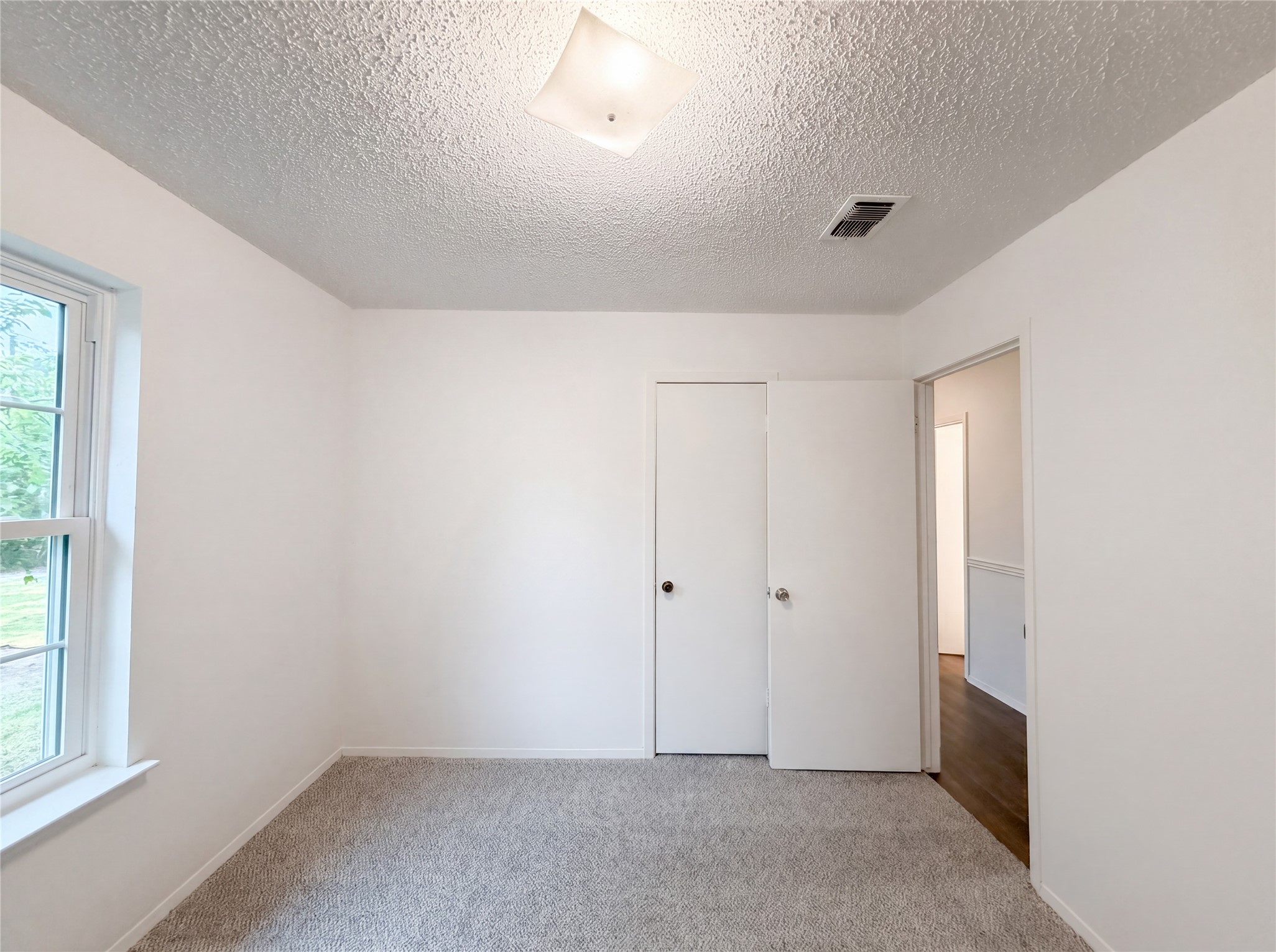 512 Lake Crest Parkway Azle TX 76020