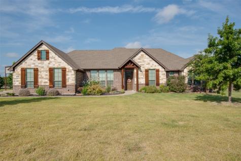 421 Walker Court S Waxahachie TX 75167