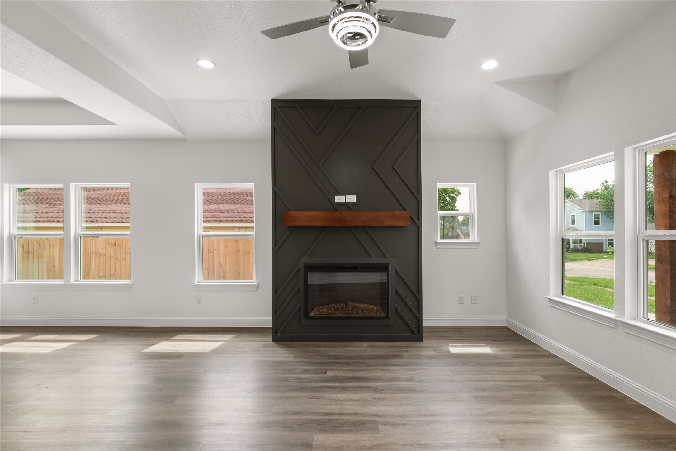 1015 Stella Street Fort Worth TX 76104