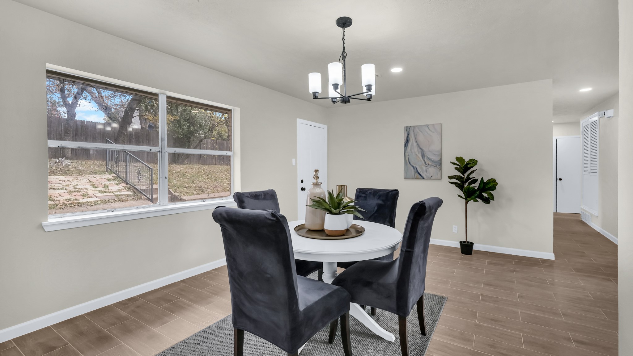 905 Pontiac Court Arlington TX 76013