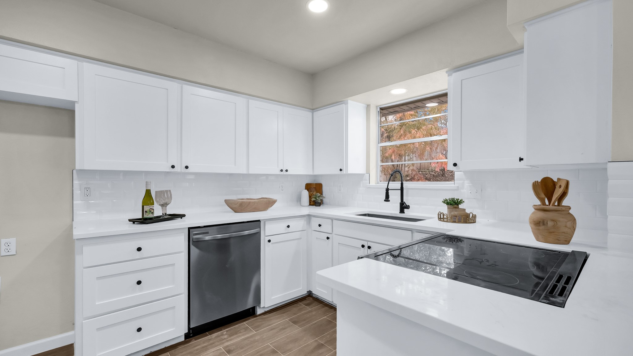 905 Pontiac Court Arlington TX 76013