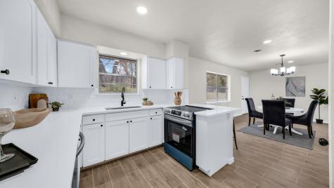 905 Pontiac Court Arlington TX 76013