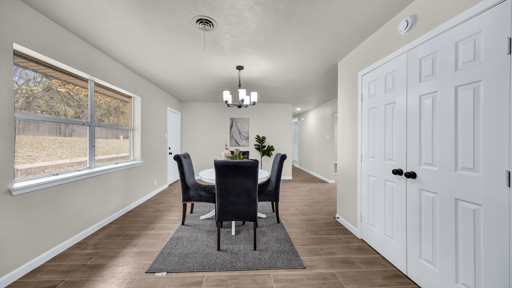 905 Pontiac Court Arlington TX 76013