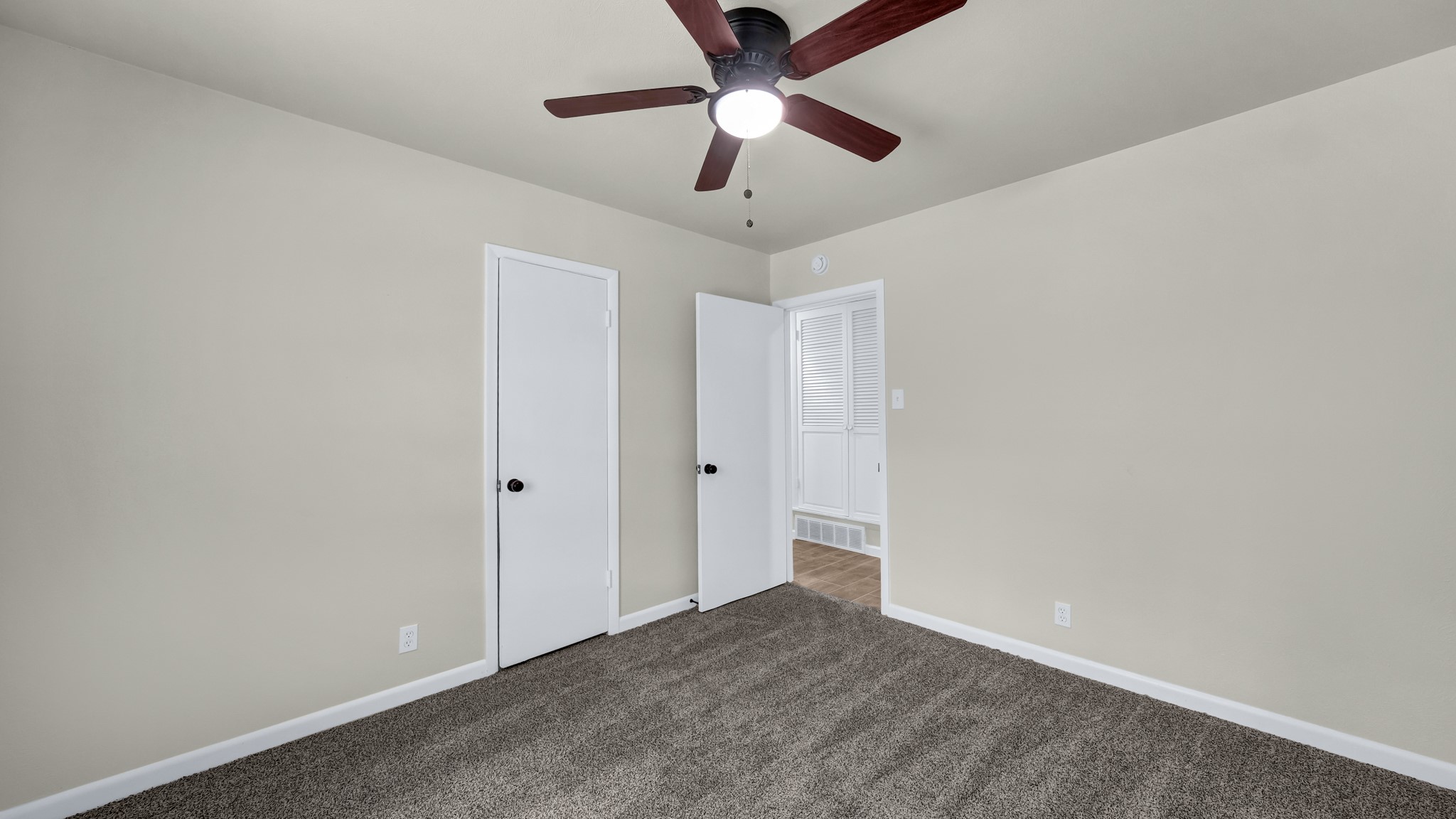 905 Pontiac Court Arlington TX 76013