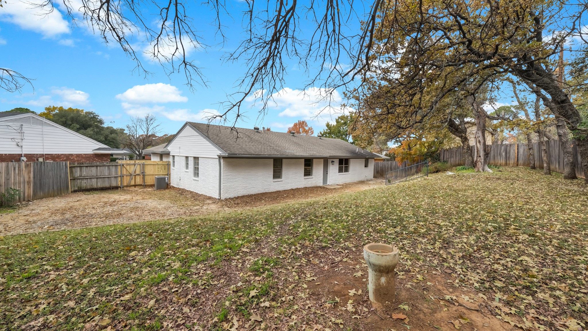 905 Pontiac Court Arlington TX 76013