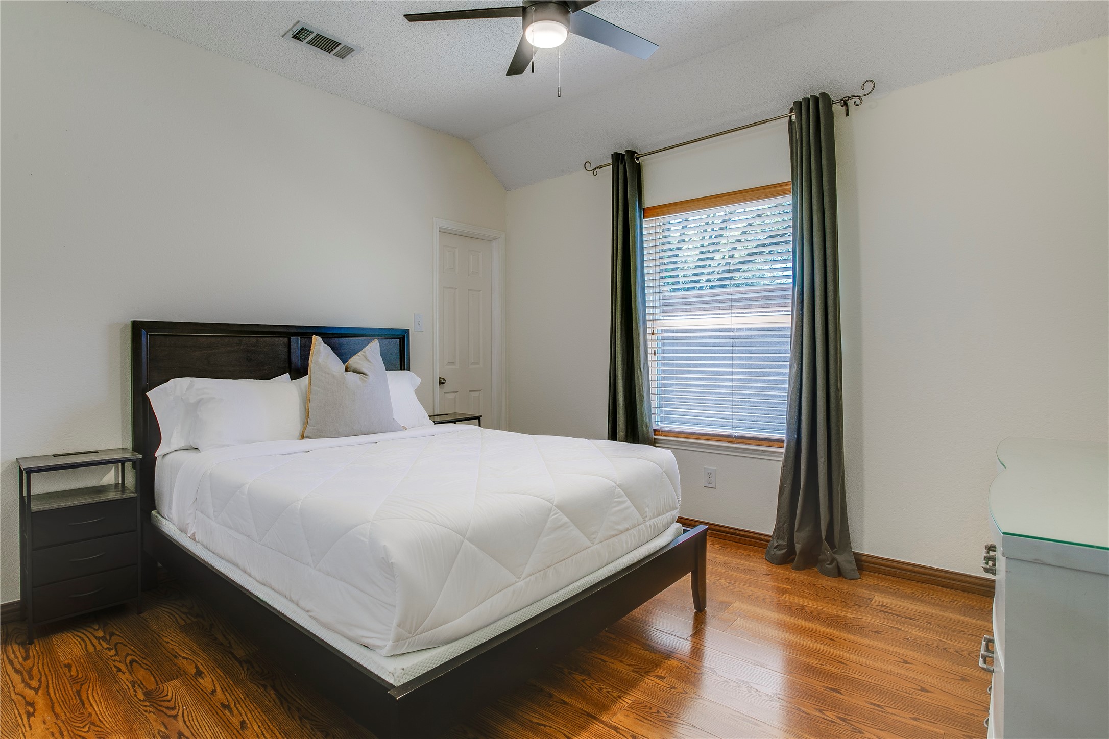 3413 Lake Highlands Drive Rowlett TX 75088
