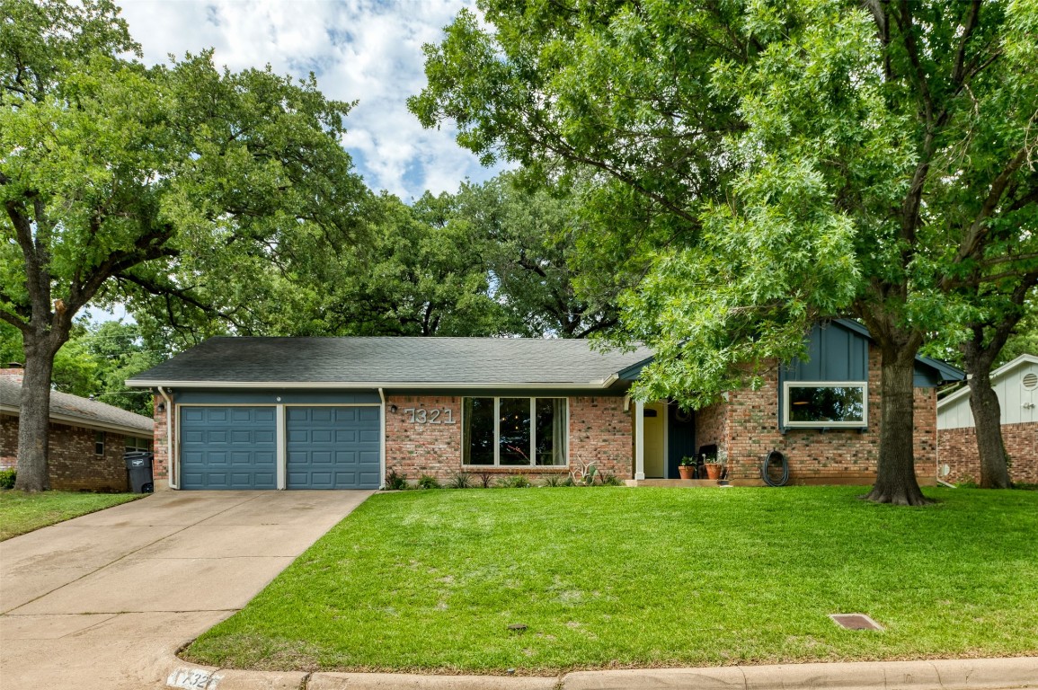 7321 Martha Lane Fort Worth TX 76112