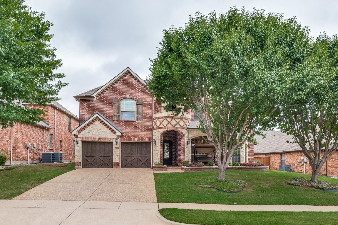 3044 Rosina Grand Prairie TX 75054