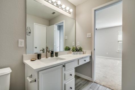 2429 N Emerald Lane Mckinney TX 75071