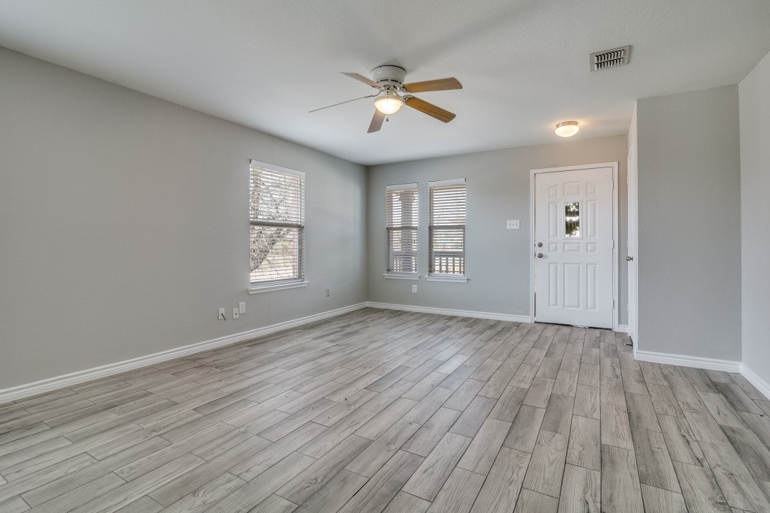 2429 N Emerald Lane Mckinney TX 75071