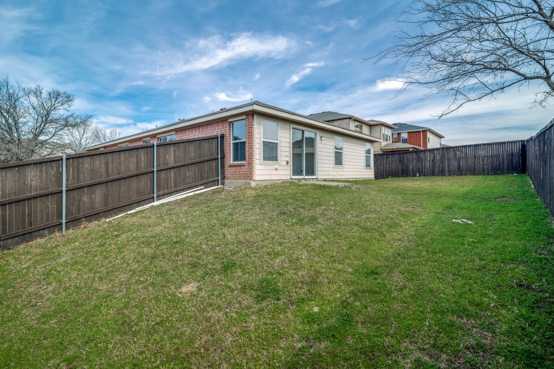 2429 N Emerald Lane Mckinney TX 75071
