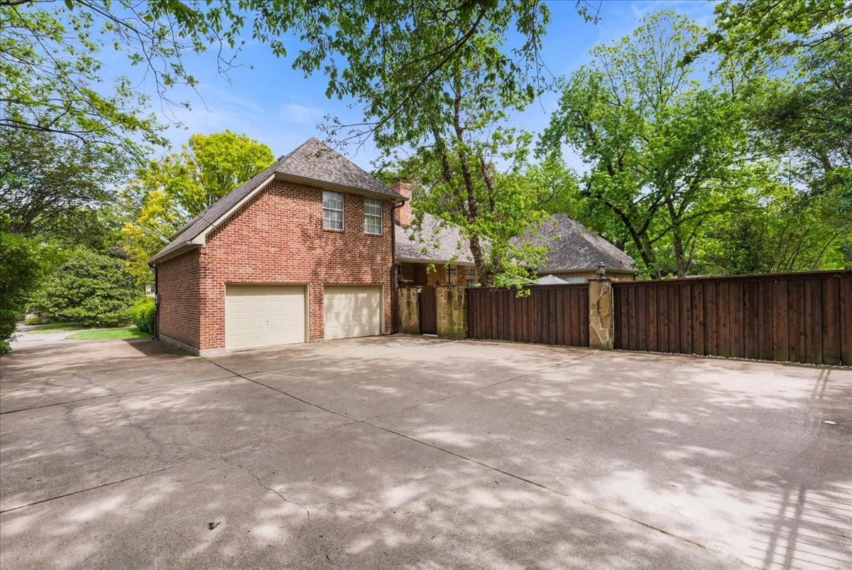 602 Mills Place Corsicana TX 75110