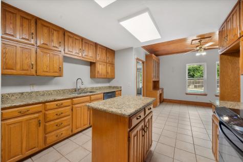 4705 Kensington Court Arlington TX 76016