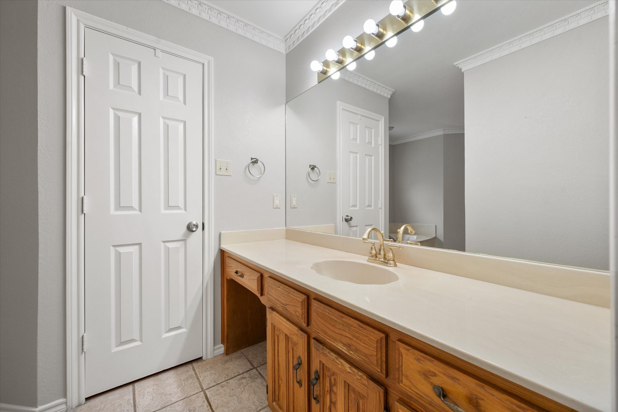 4705 Kensington Court Arlington TX 76016