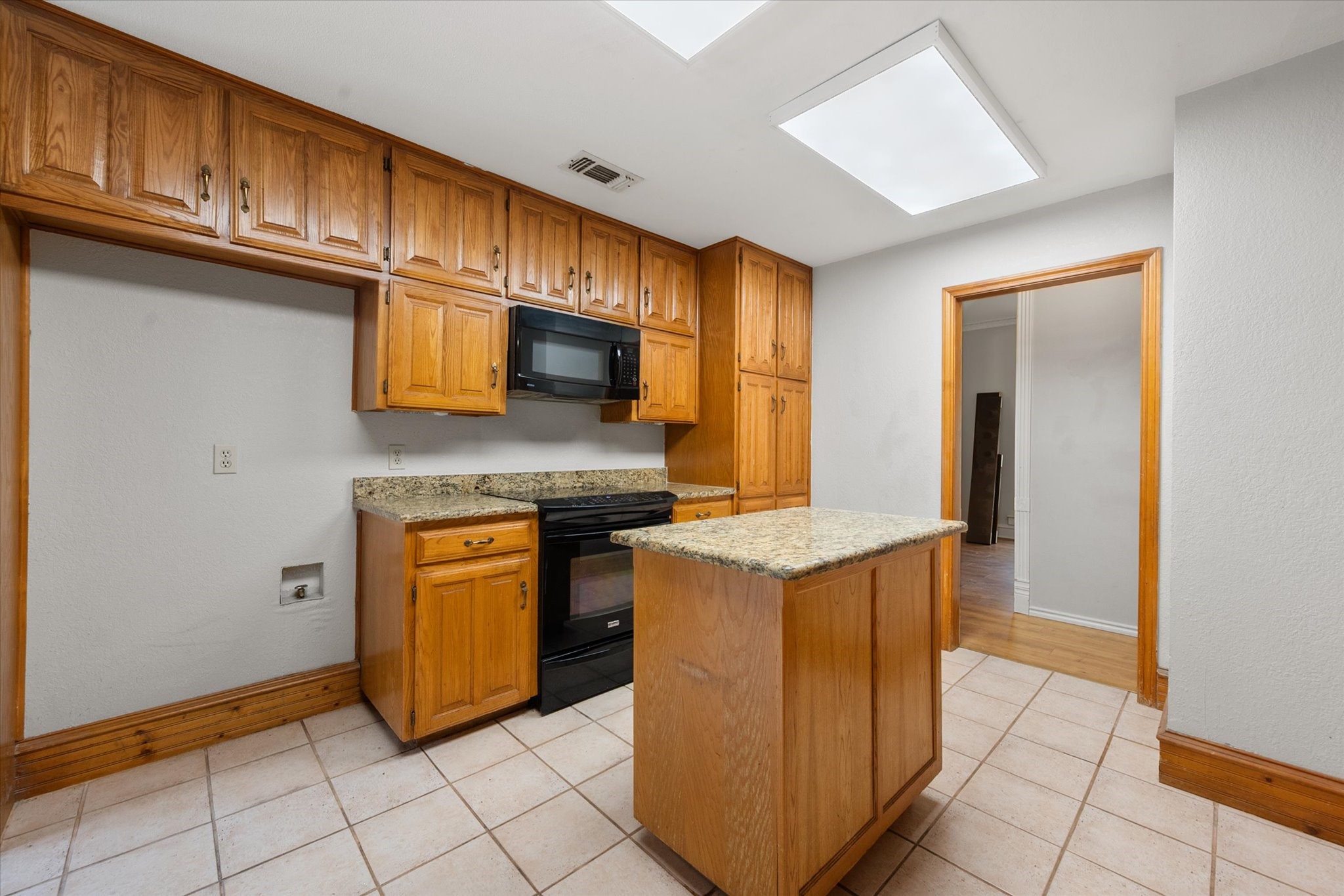 4705 Kensington Court Arlington TX 76016