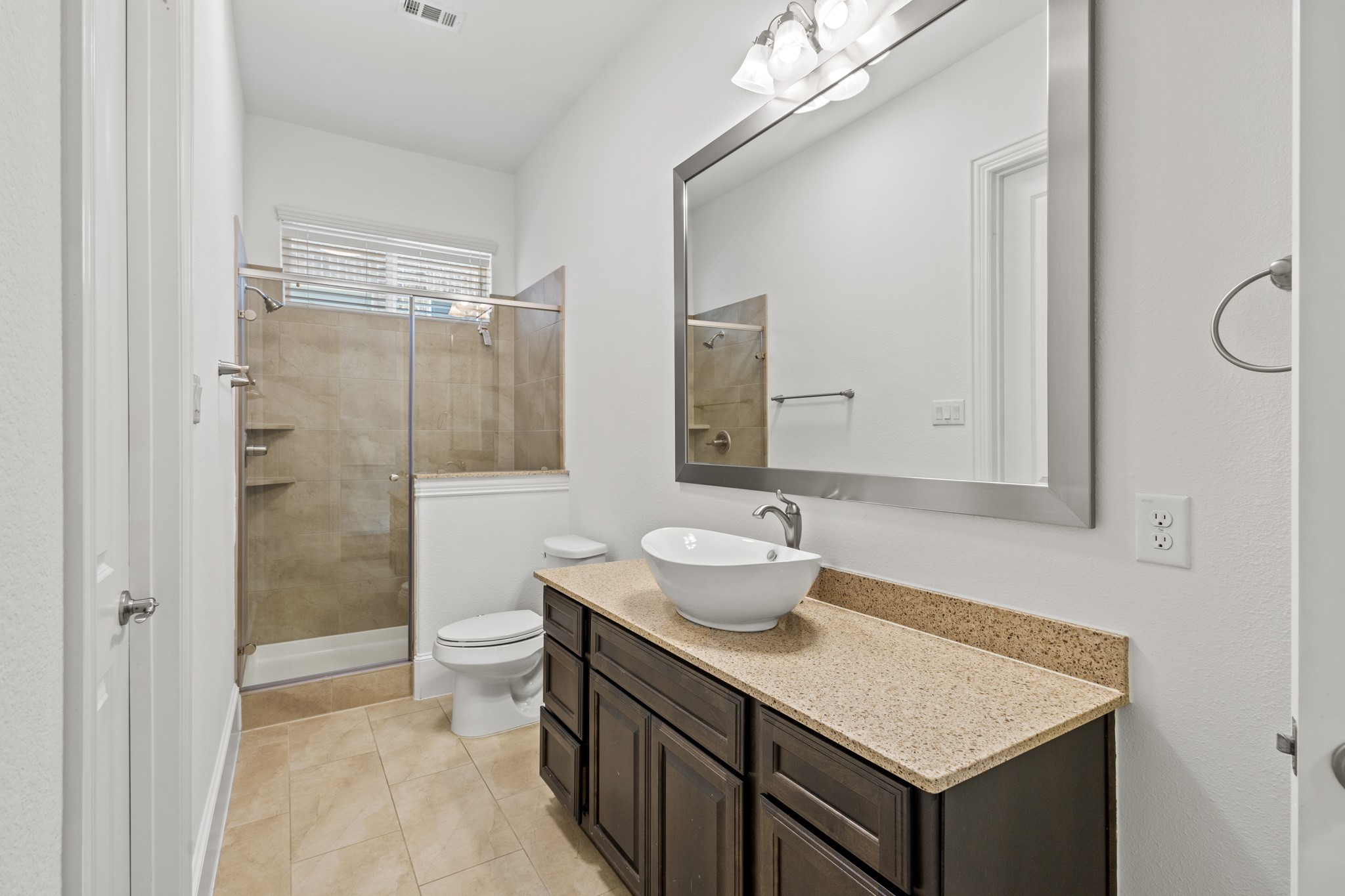 4207 Peach Blossom Drive Arlington TX 76005
