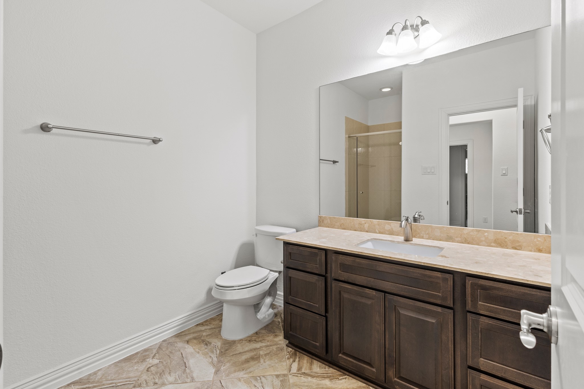 4207 Peach Blossom Drive Arlington TX 76005