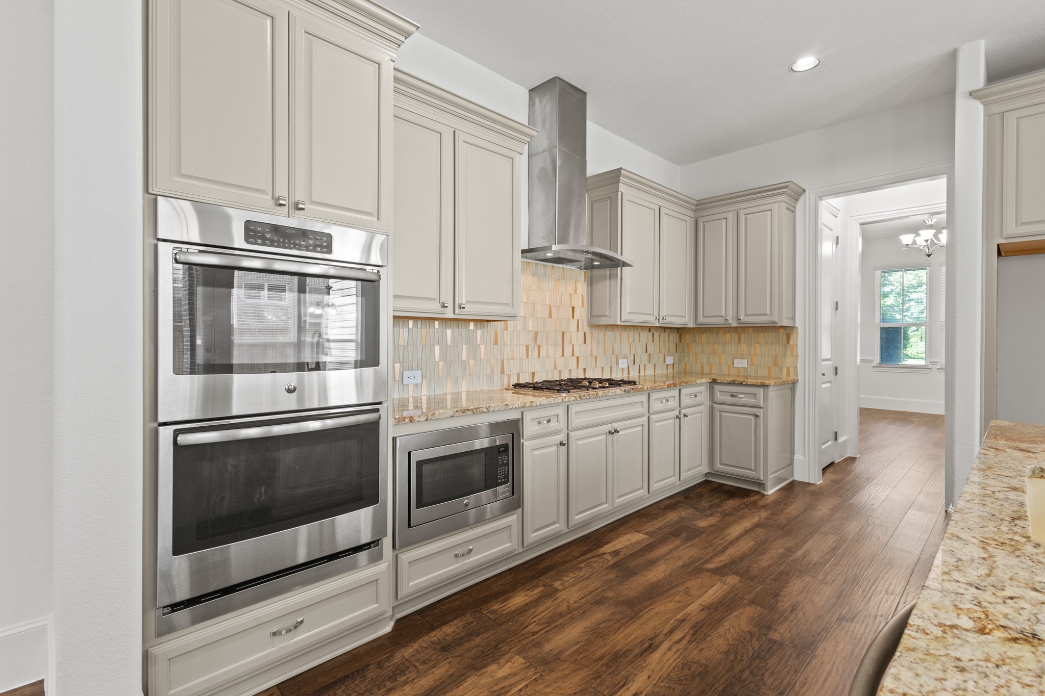 4207 Peach Blossom Drive Arlington TX 76005