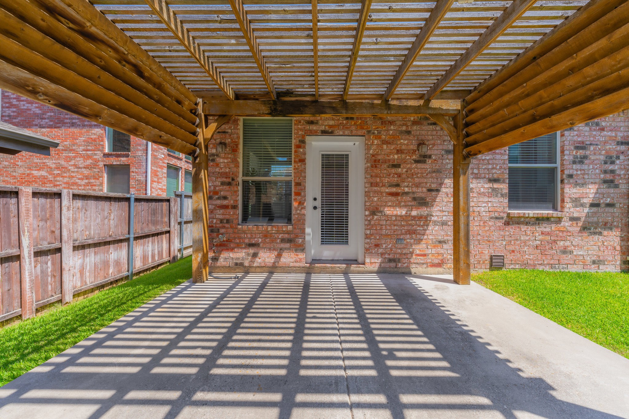 2207 Eagles Nest Drive Euless TX 76039