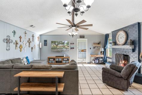1107 Griffith Avenue Terrell TX 75160