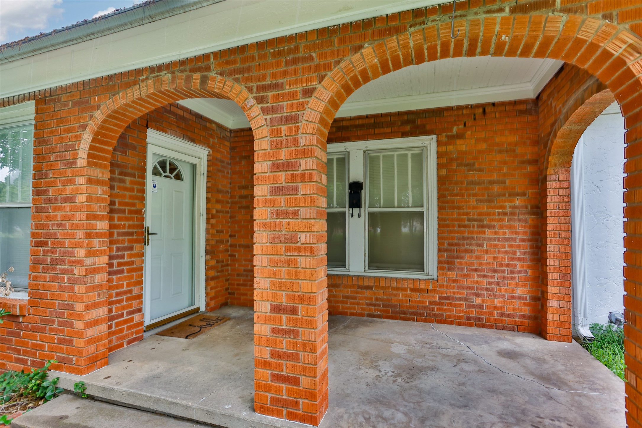 206 Ritchey Street Gainesville TX 76240