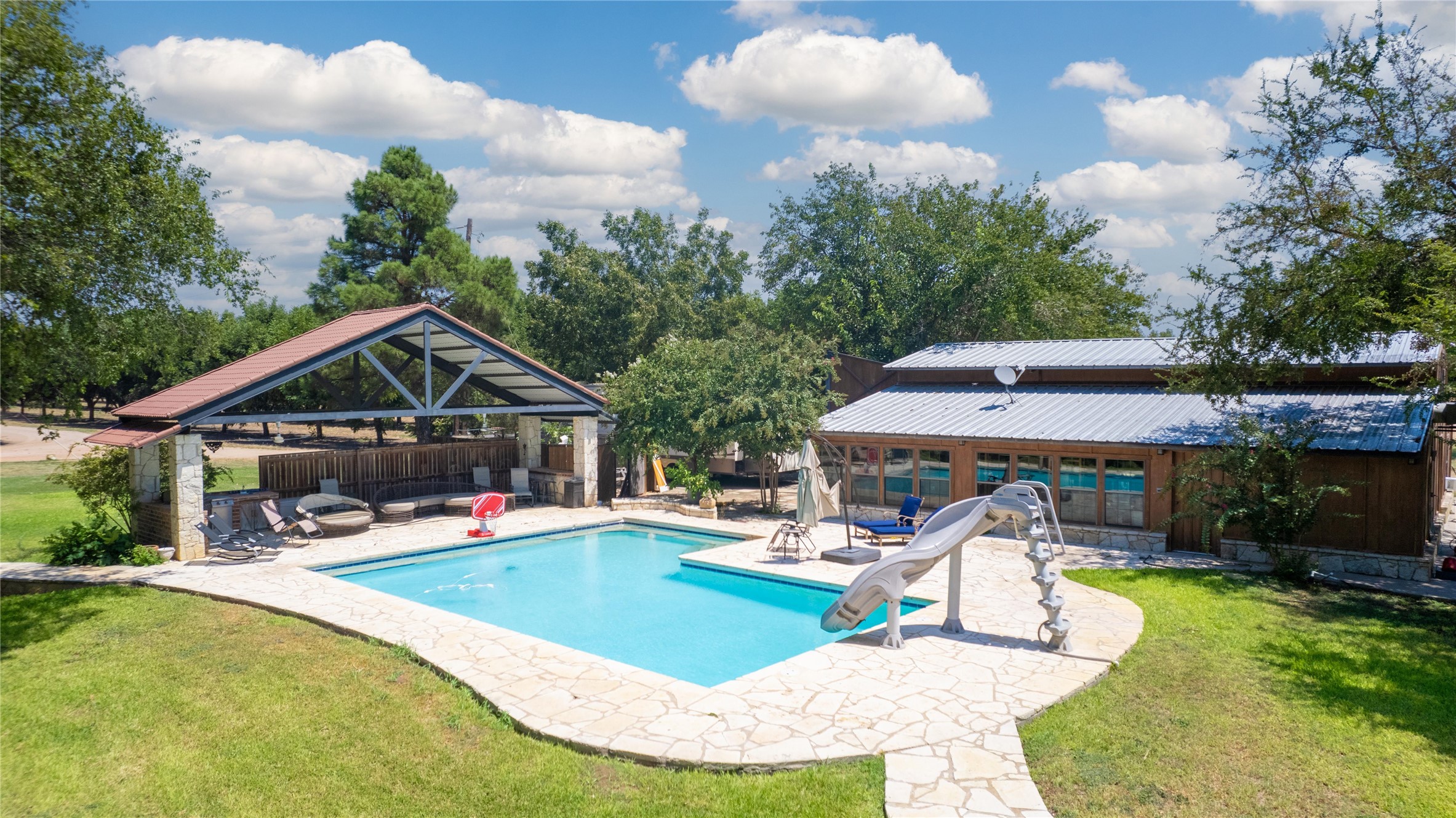 4155 W Us Highway 190 San Saba TX 76877