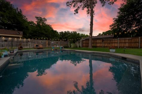 2116 Meadowlake Court Arlington TX 76013