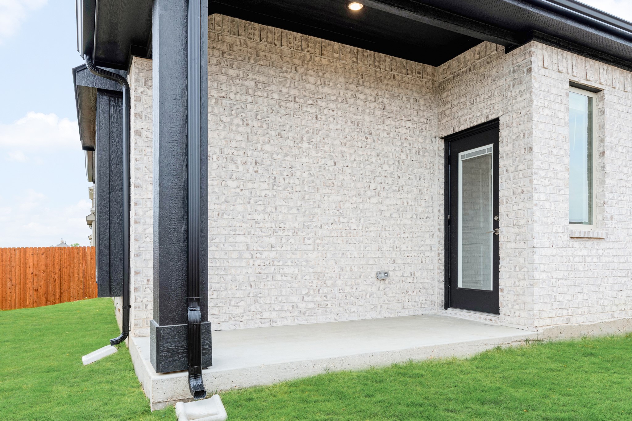 1005 River Oaks Drive Godley TX 76044