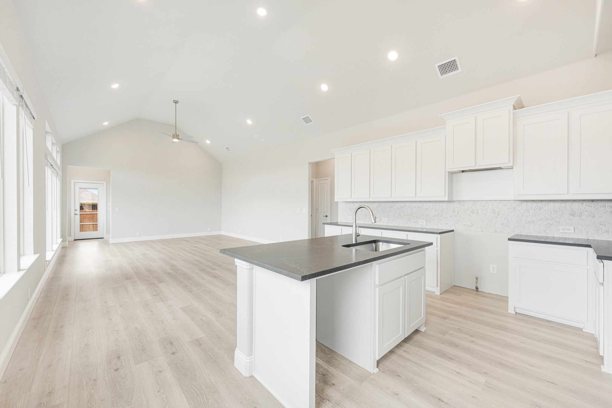 1005 River Oaks Drive Godley TX 76044