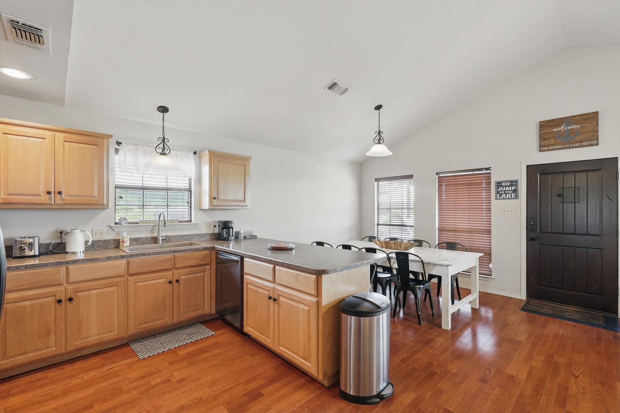 186 W Hells Gate Drive Strawn TX 76475
