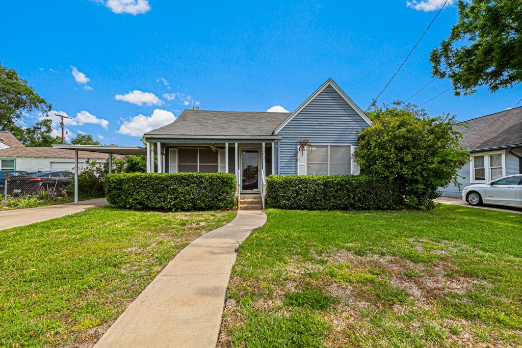 213 W College Street Mesquite TX 75149
