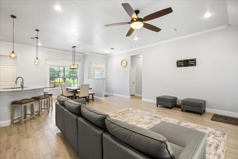 2206 Navasota Street Granbury TX 76048