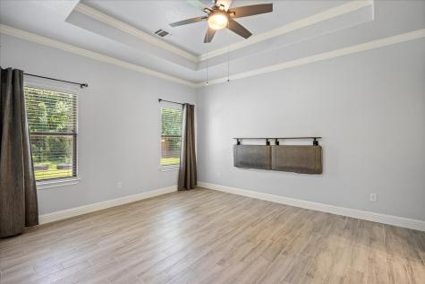 2206 Navasota Street Granbury TX 76048