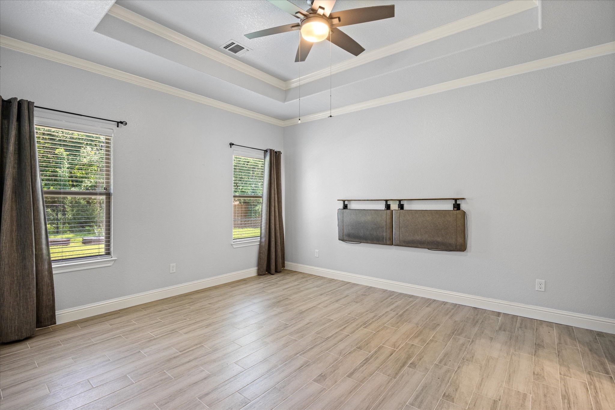 2206 Navasota Street Granbury TX 76048